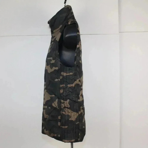 NEW YORK & COMPANY - Picture 5 of 6